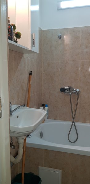 Titan, Postavarului,